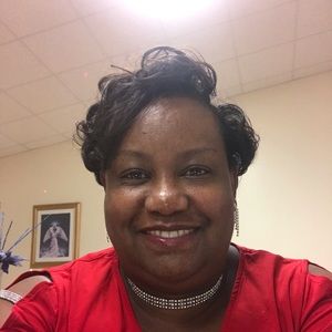 Meet your Posher, Demetria